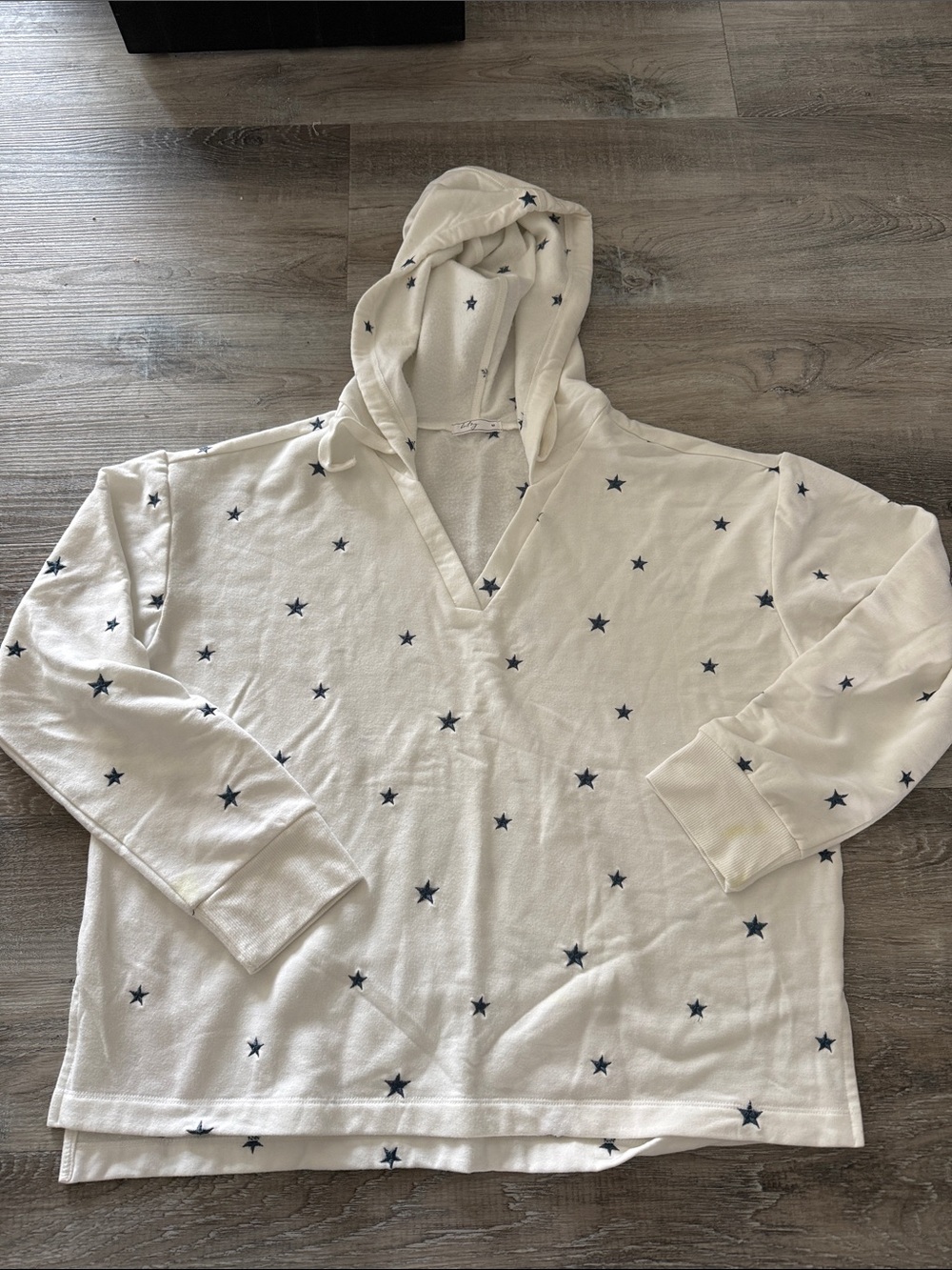 White Star-Print Hooded Pullover sz m